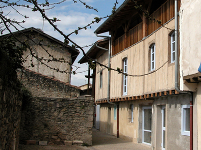 Musée de Martres Tolosane transformation de 6 maisons Réhabilitation Restructuration Patrimoine Architecte Agence Collart Terre